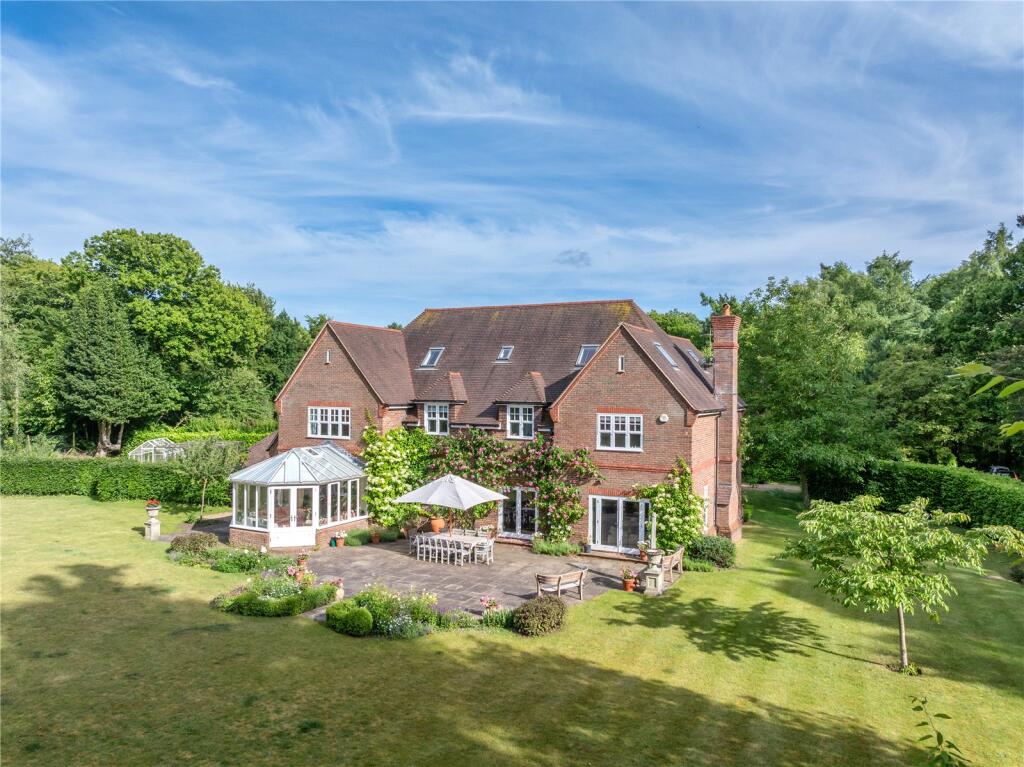 Main image of property: Kings Drive, Midhurst, West Sussex, GU29