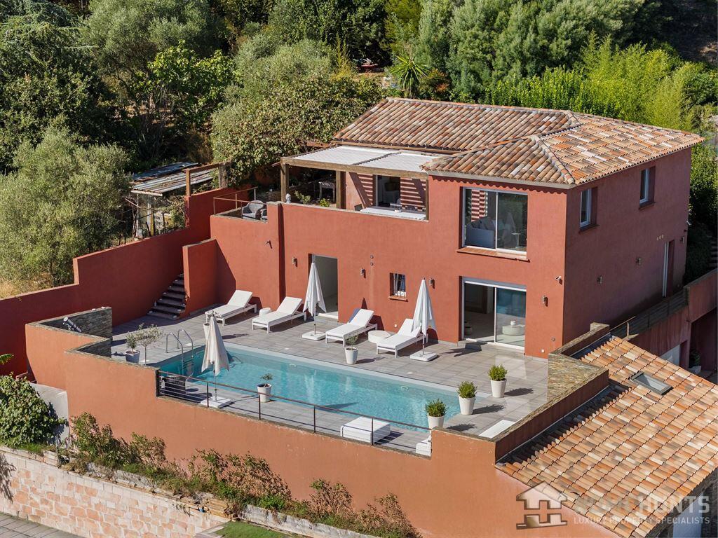 Main image of property: Provence-Alps-Cote d`Azur, Var, Les Adrets-de-l`Estérel