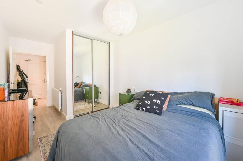 Main image of property: Thomas Road, Limehouse, London, E14