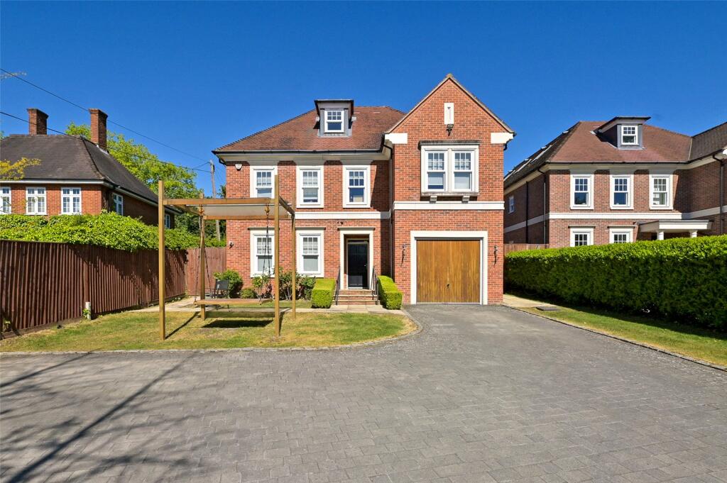 Main image of property: Frithwood Avenue, Northwood, HA6