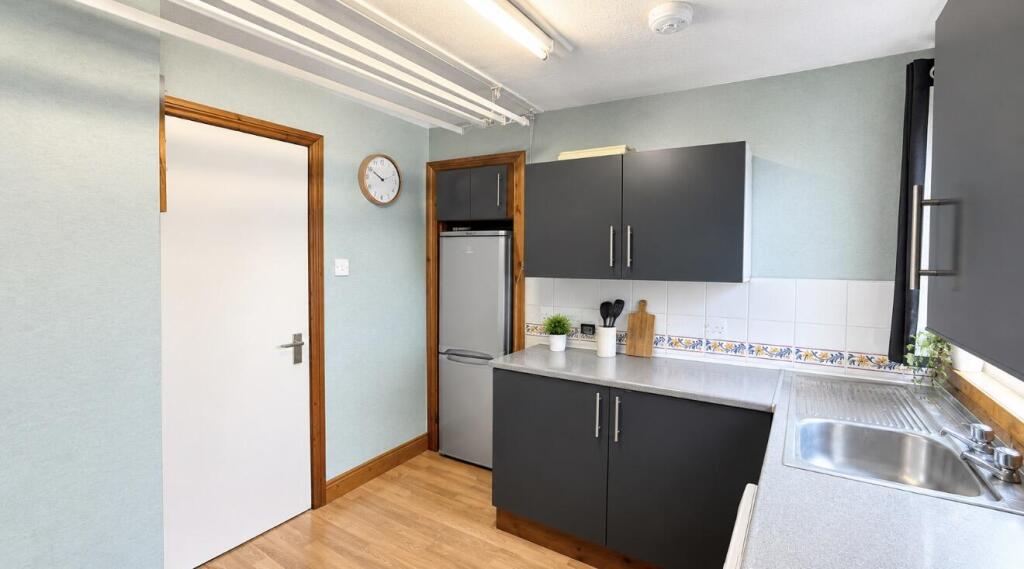 House in Paisley - View 5