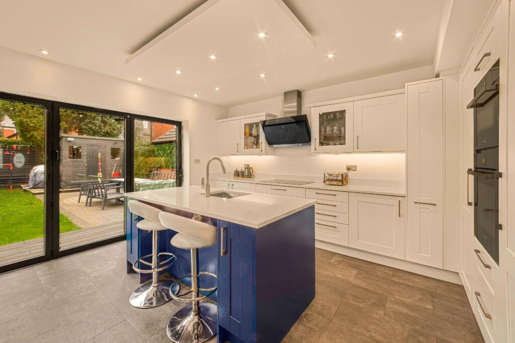 Grasmere Road, Sale photo 3