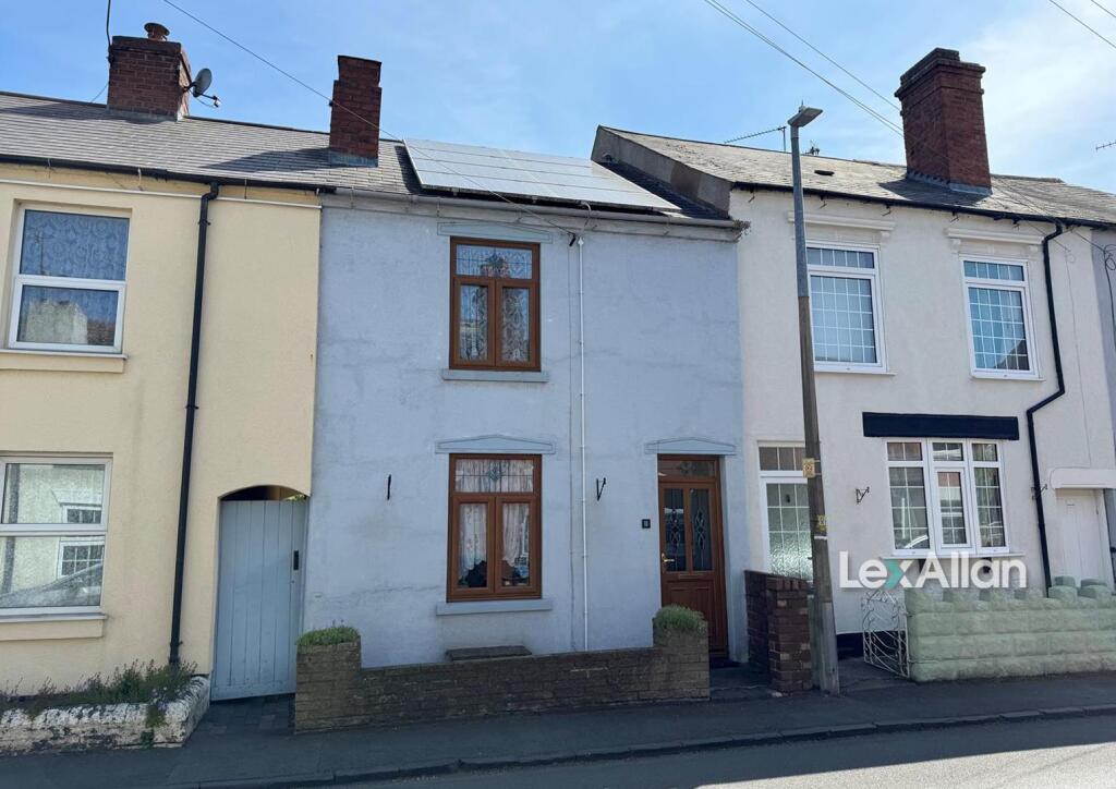 2-bed terraced on Wheeler Street, Stourbridge, £205,000