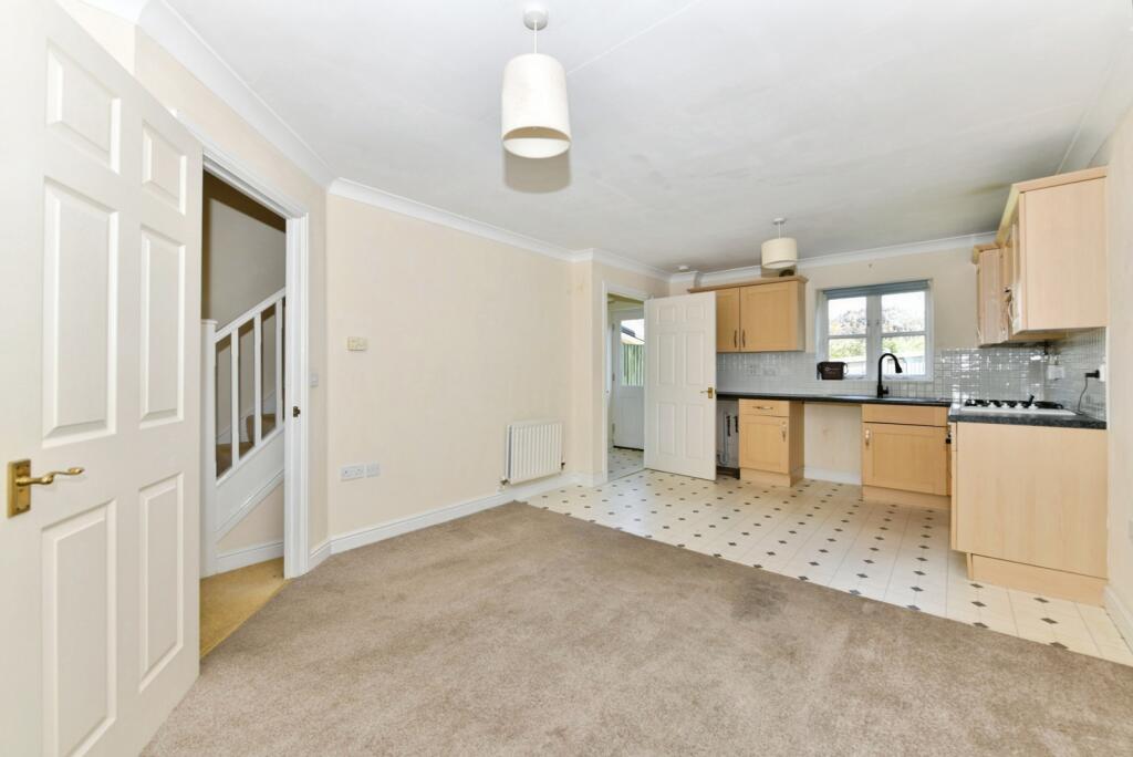 Walnut Grove, Shepton Mallet, Somerset, BA4 photo 2