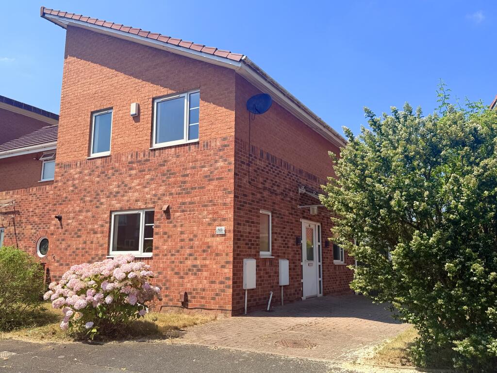 Main image of property: Carrfield Avenue, WA15