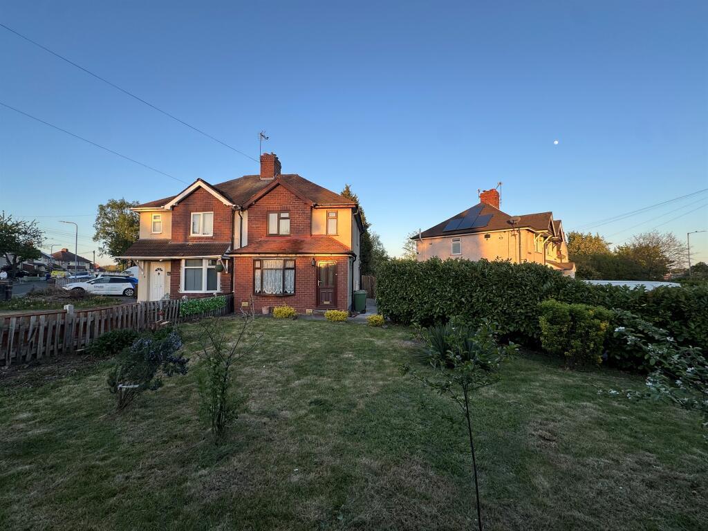 Main image of property: 106 Longford Road, Cannock, WS11 0LG