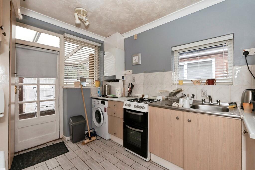 Ouseburn Road, Blackburn, Lancashire, BB2 photo 5