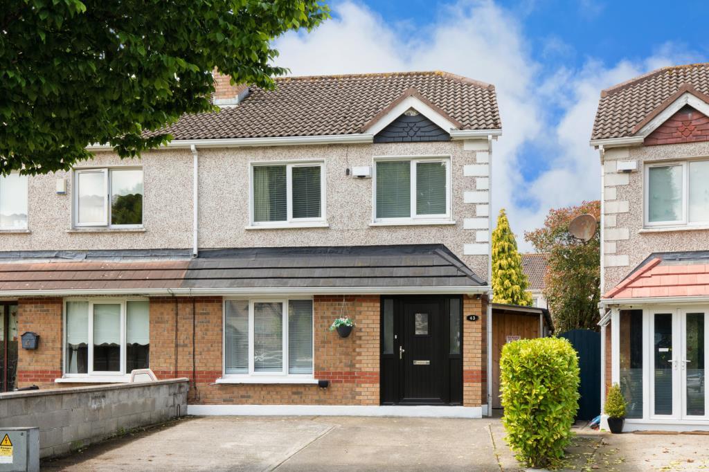 Main image of property: 43 Bramblefield Crescent, Clonee, Dublin 15, D15 Y7W1