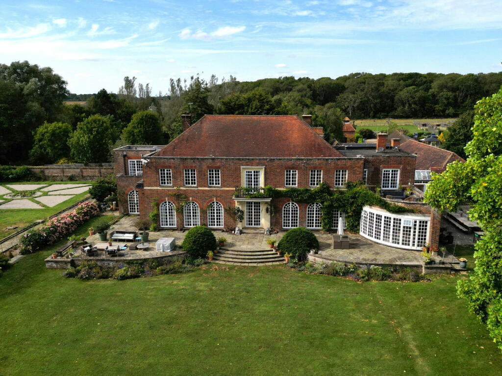 Main image of property: Broadfield, Buntingford, SG9 9RD