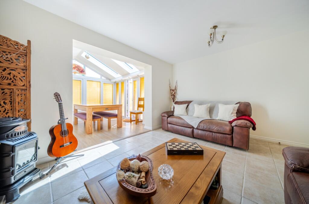 House in North Kesteven, North Hykeham - View 5