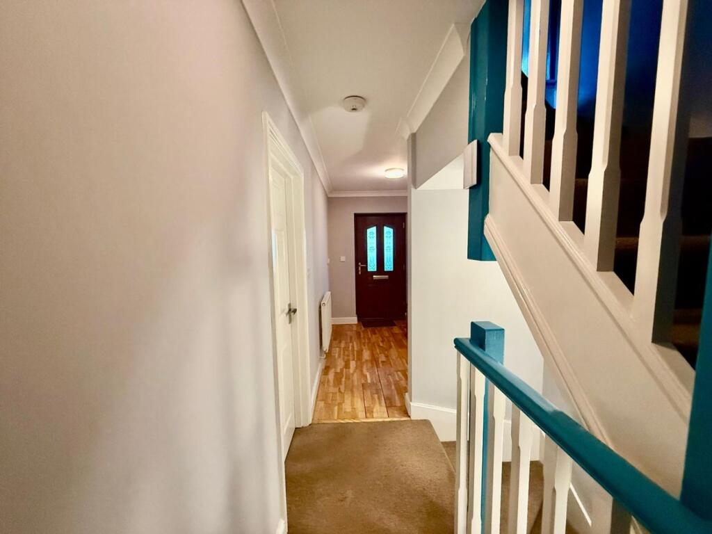 House in Newport - View 3