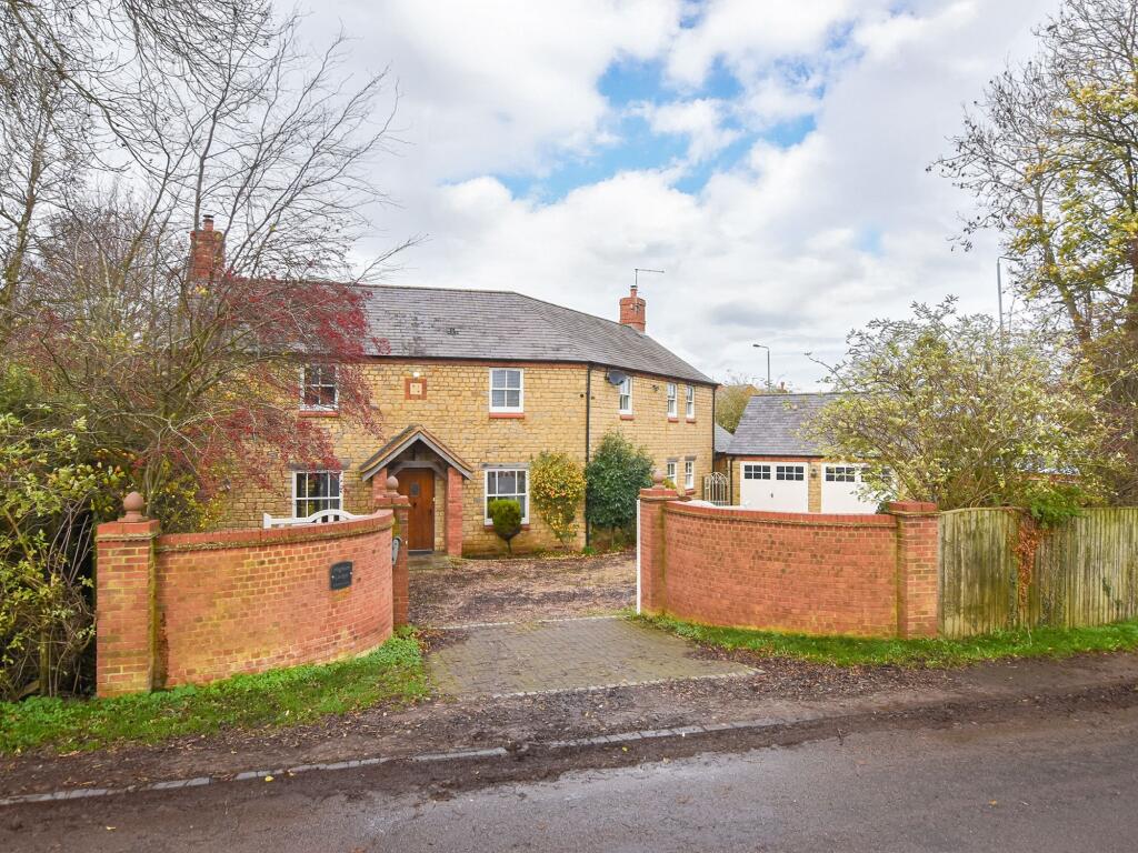 Main image of property: Banbury Lane, Fosters Booth, NN12