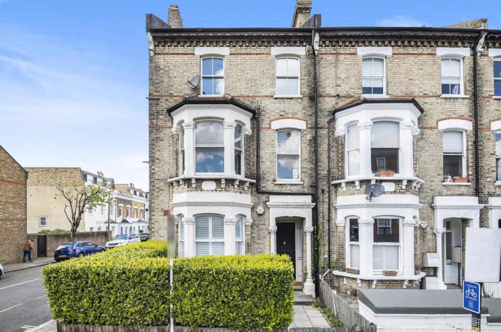 Main image of property: Cavendish Road, Balham, London, SW12