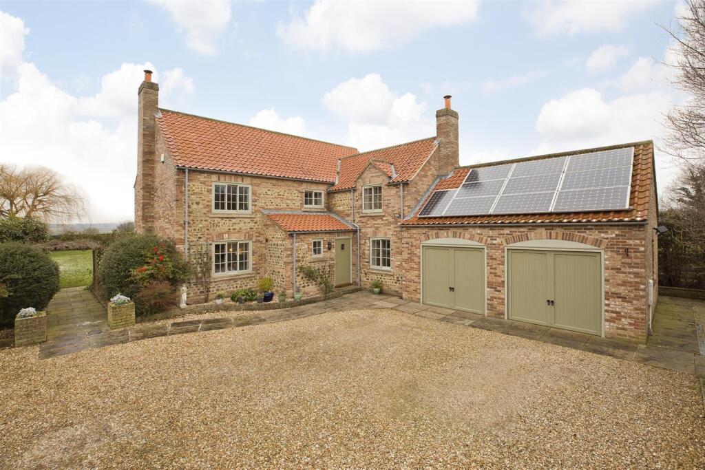 Main image of property: River Cottage, Roecliffe, York