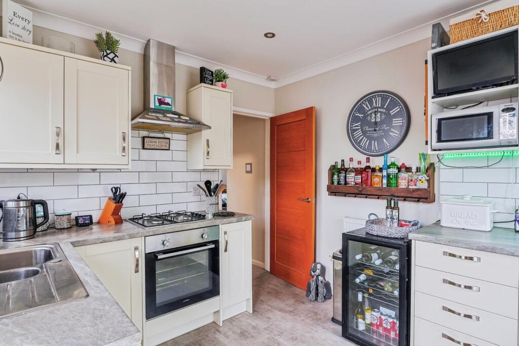 House in Poole - View 5