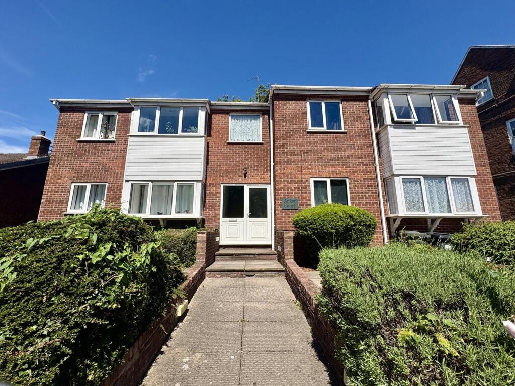 Main image of property: Amington Road, Tamworth