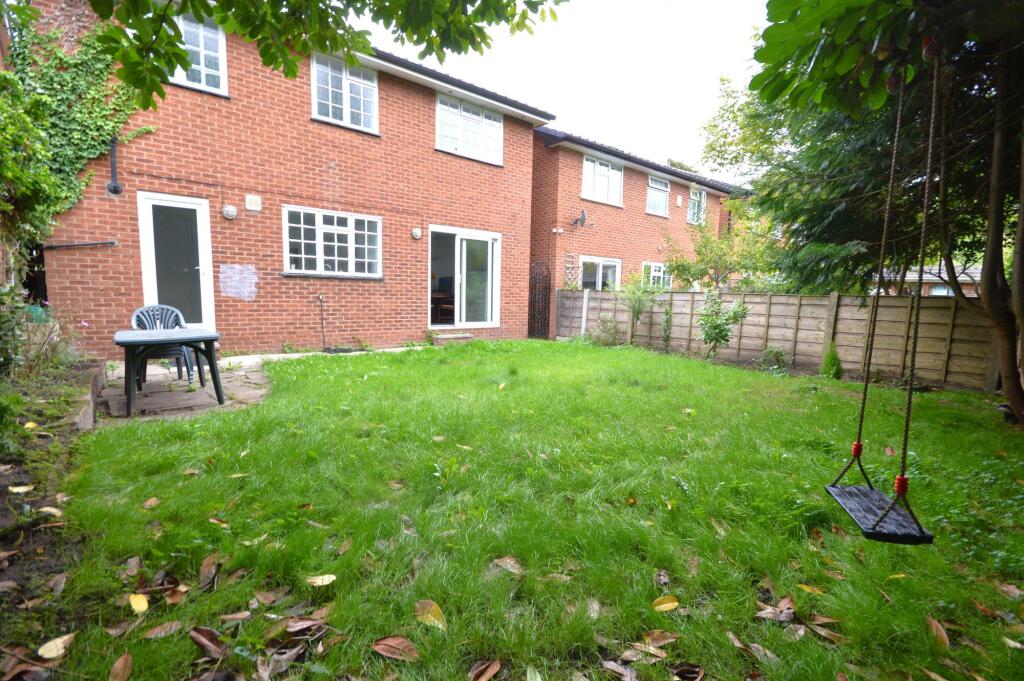 House in Stockport - View 4