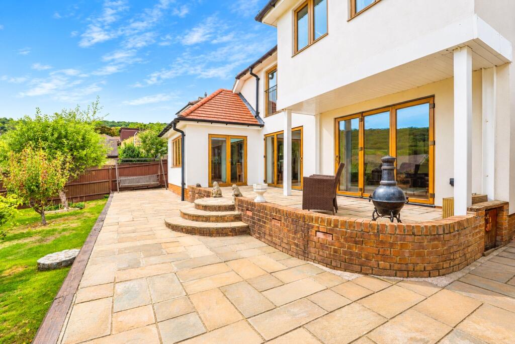 House in Rochester - View 5
