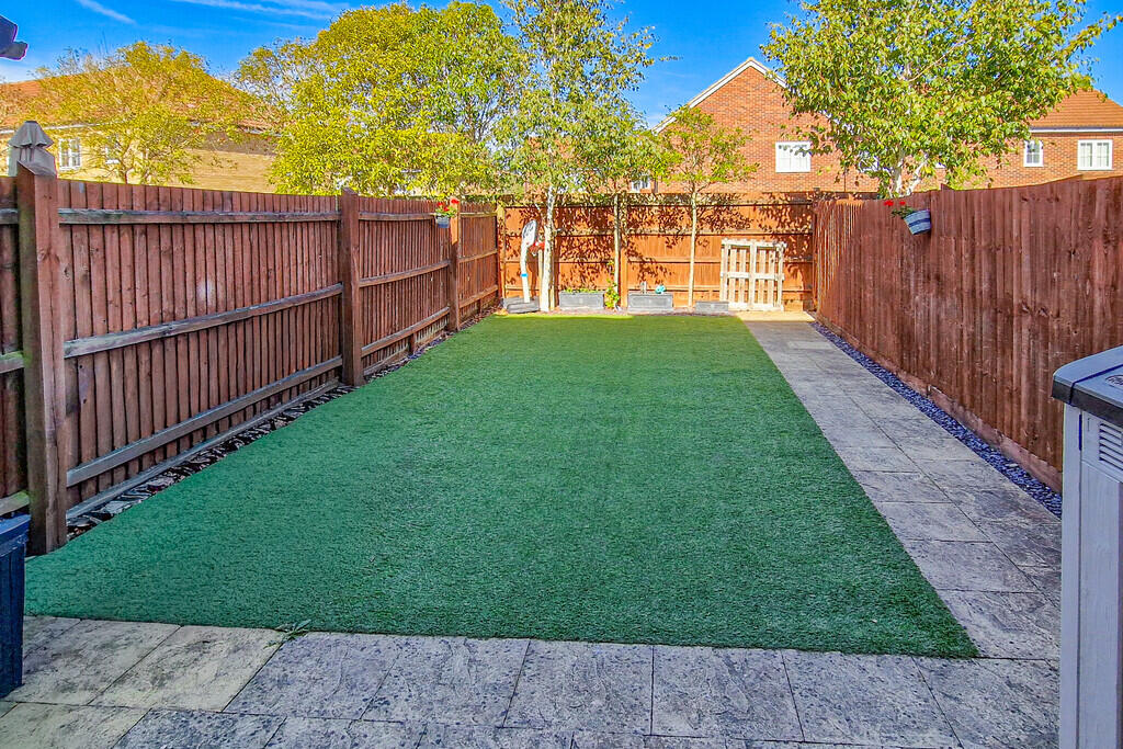 Elm Road, Woodlands Park photo 3