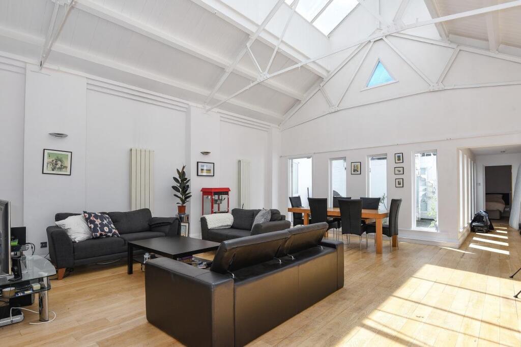 Main image of property: Terretts Place, Islington, London, N1