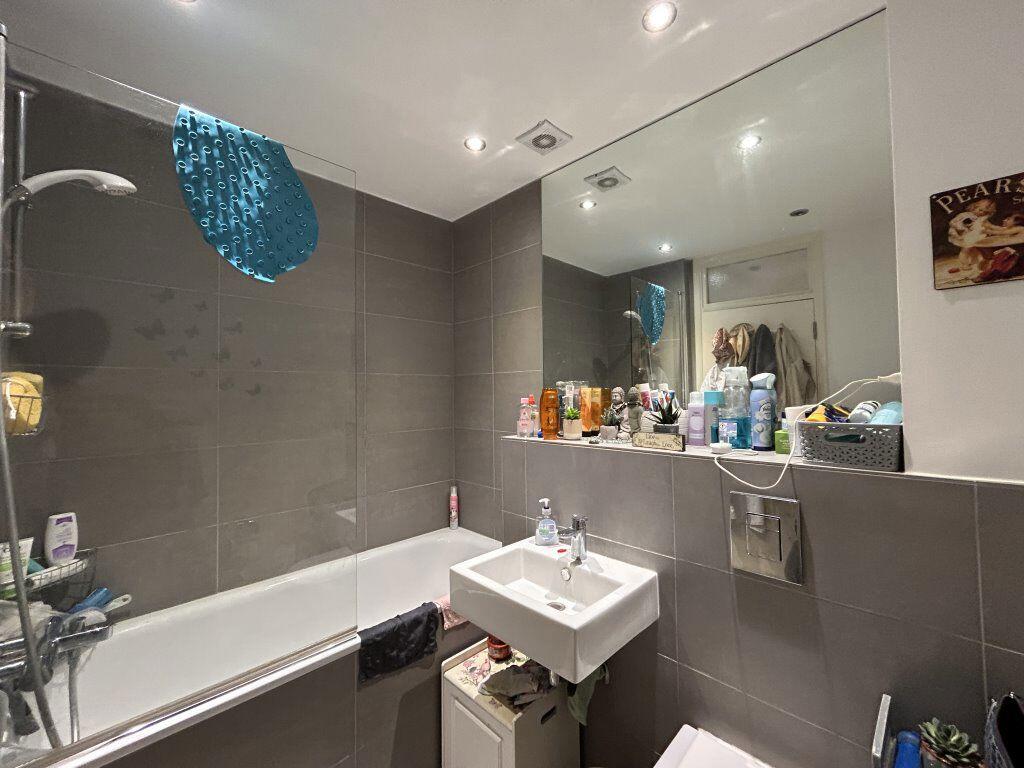 Main image of property: Mulberry Close, Luton, Bedfordshire