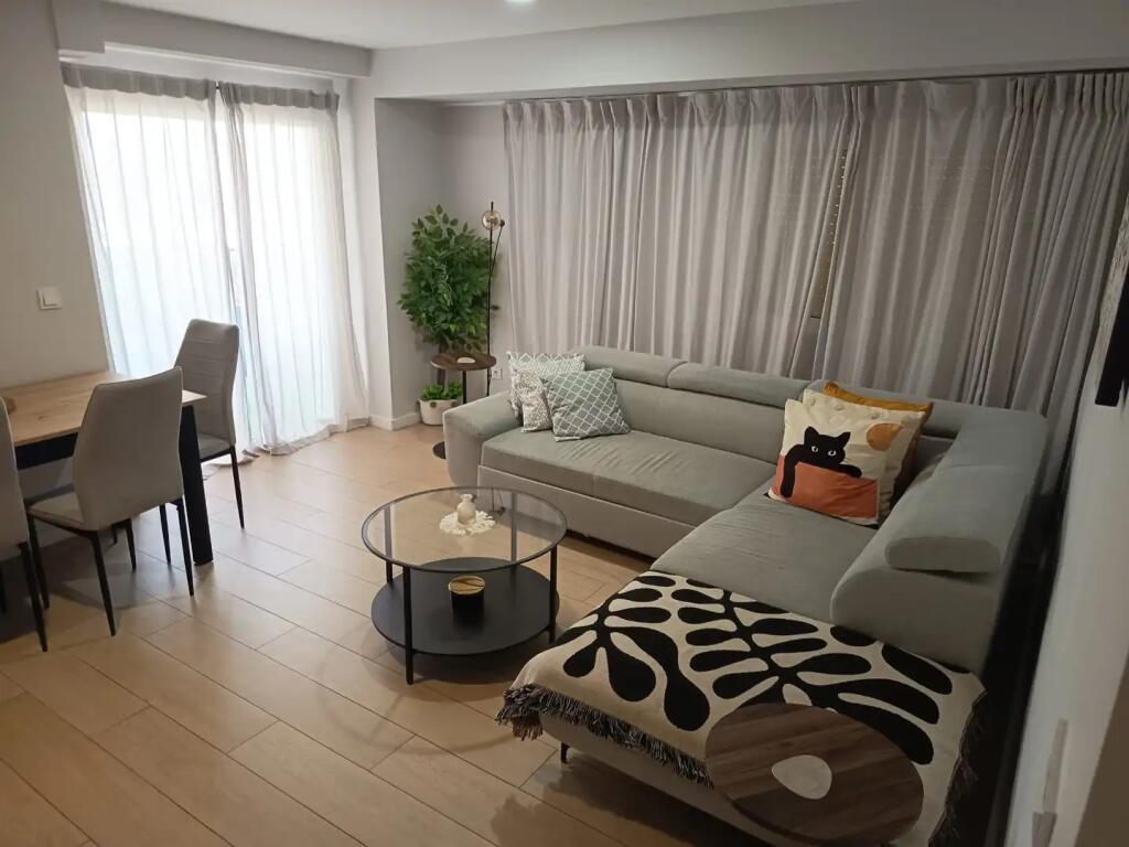 Main image of property: Valencia, Valencia, GandÃa