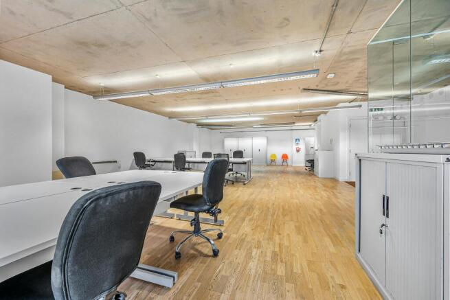 OFFICE 6.jpg