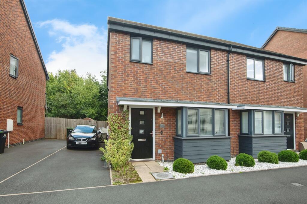 Main image of property: Argyll Way, SMETHWICK