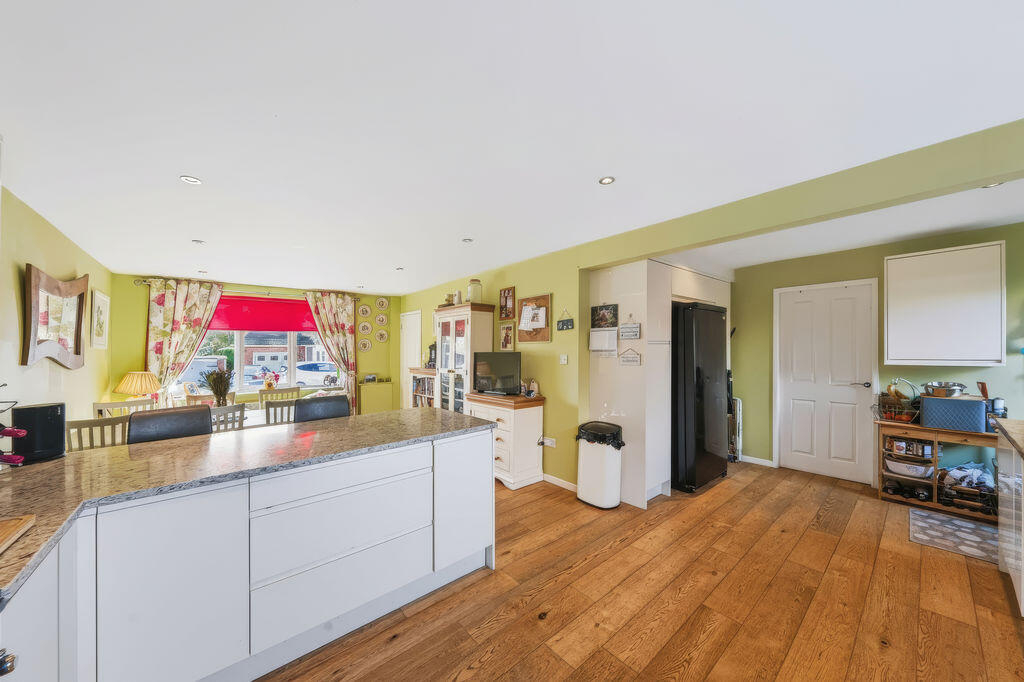 18 Yarrow Close, Croston PR26 9SJ  photo 4