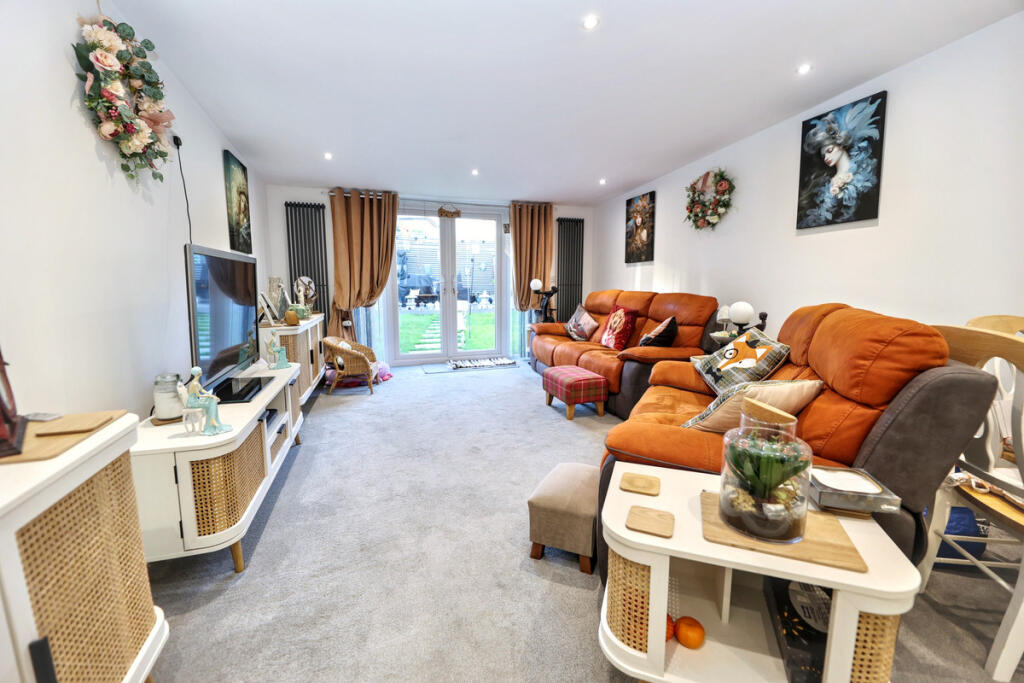 Main image of property: Avondale Road, Clacton-on-sea, CO15 6