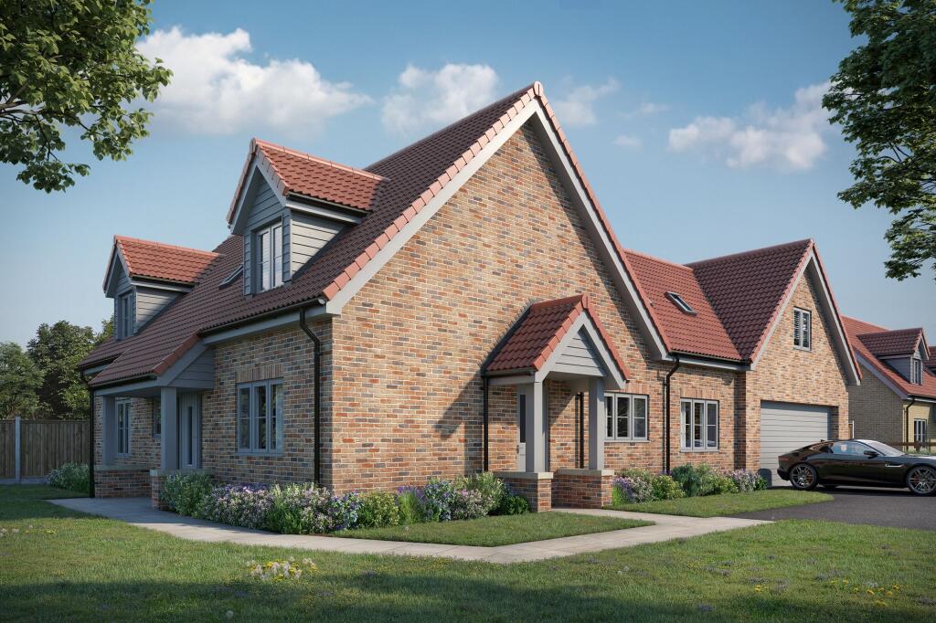 4-bed detached on Field End, Mileham, £725,000