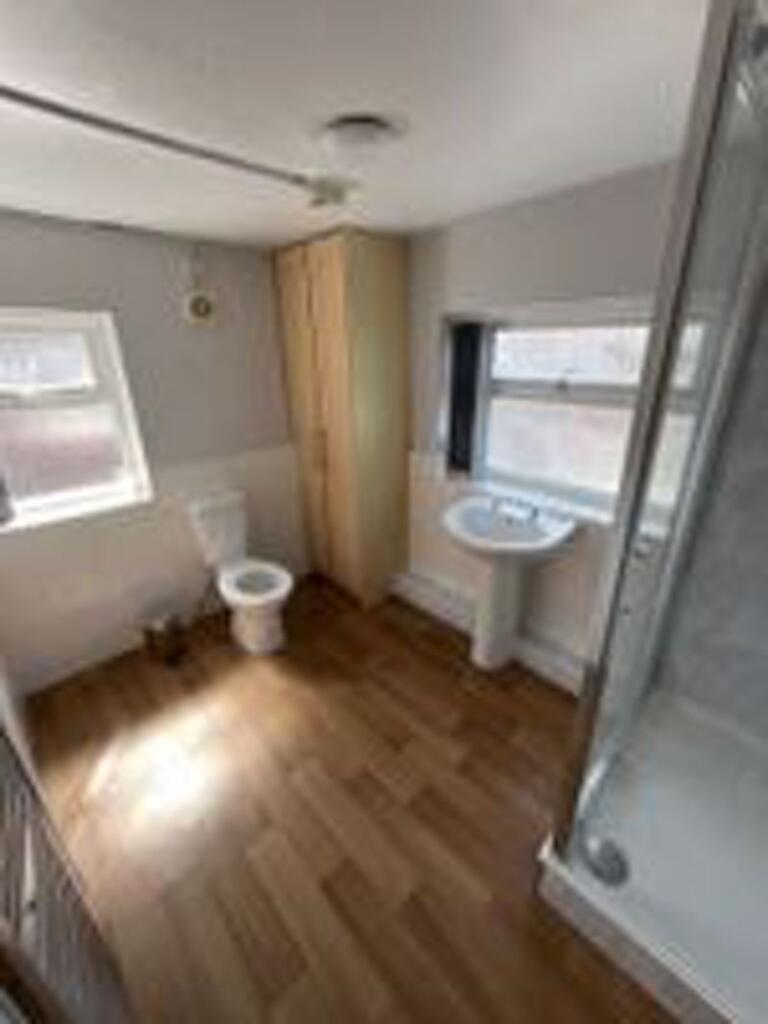 House in Nottingham, Radford - View 4