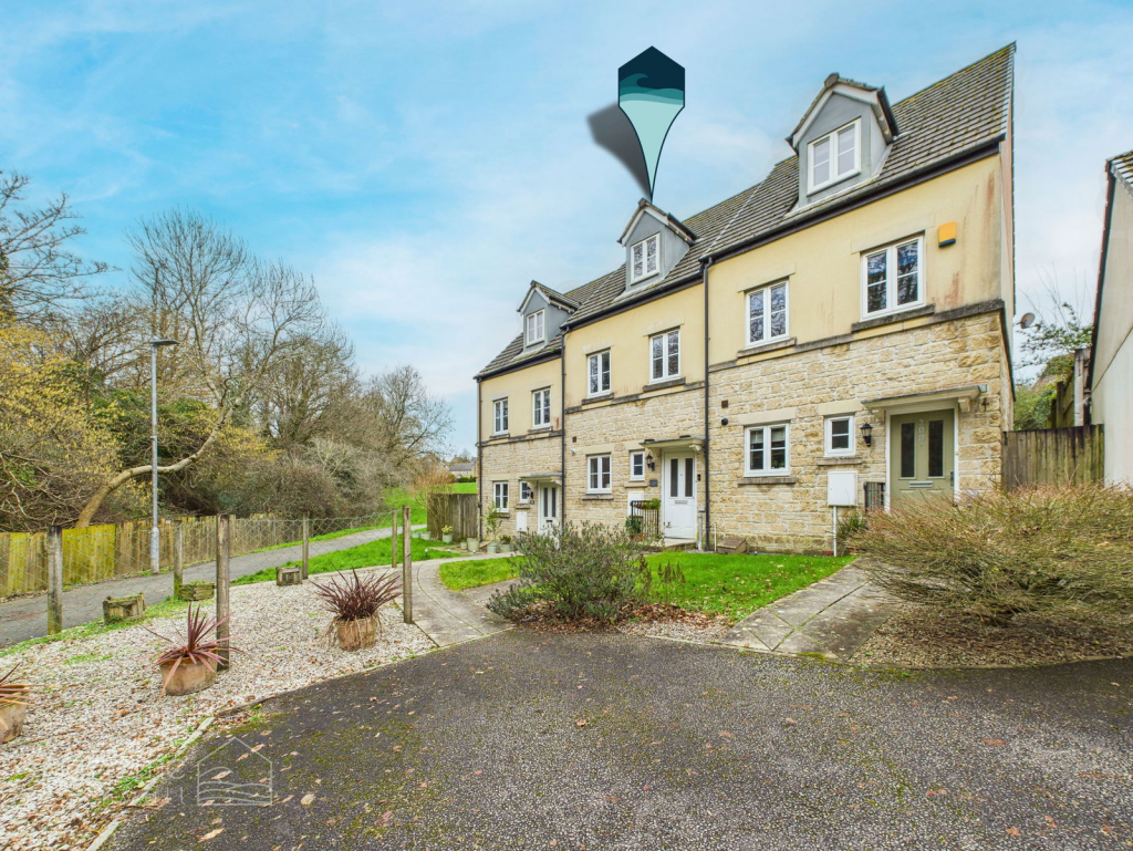 Main image of property: Treffry Road, Truro, TR1 - 3 Bed, Beautifully presented, Chain Free City Living with Space & Style