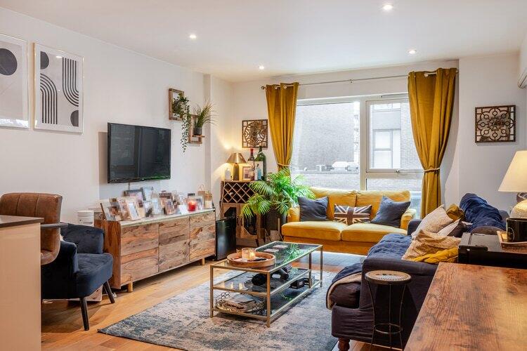 Main image of property: 2 Bradley Road, Clapham, London, SW4