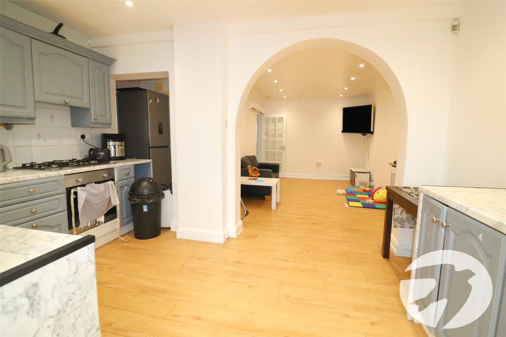 House in Dartford - View 5