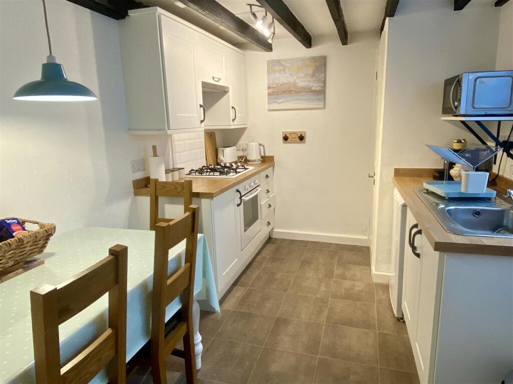 51 Wexham Street, Beaumaris photo 4