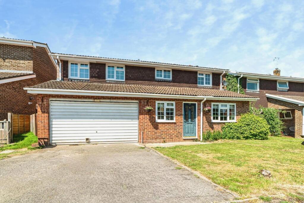 Main image of property: Ringshall Gardens, Tadley, Hampshire, RG26