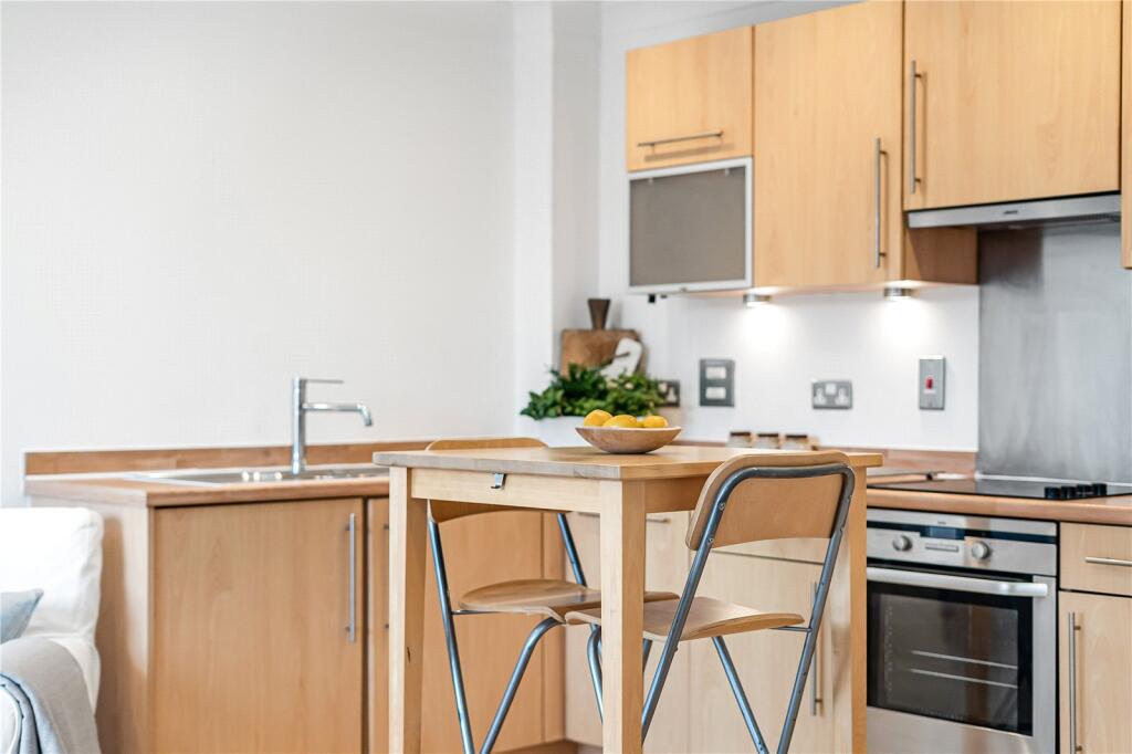 Apartment in Oxford, Waterways, Summertown - More
