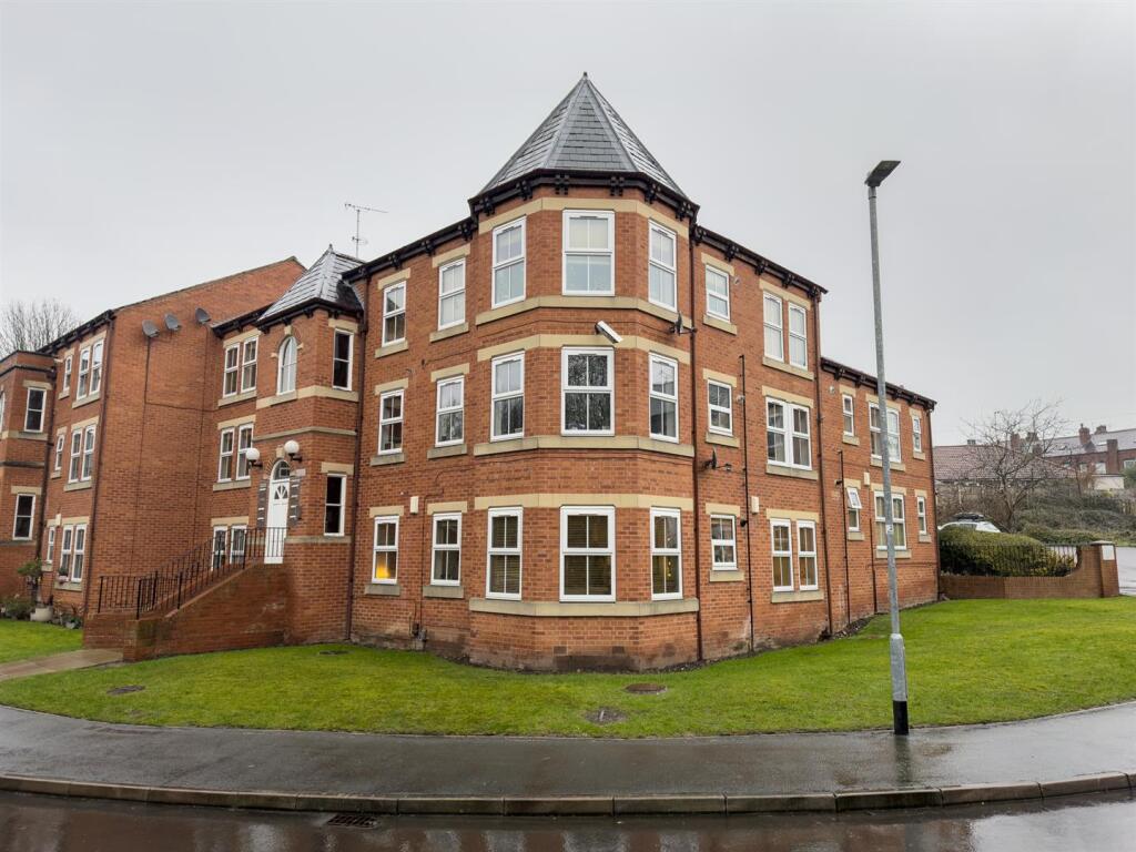 Main image of property: Bridgewater Court, Grove Lane, Meanwood, Leeds.