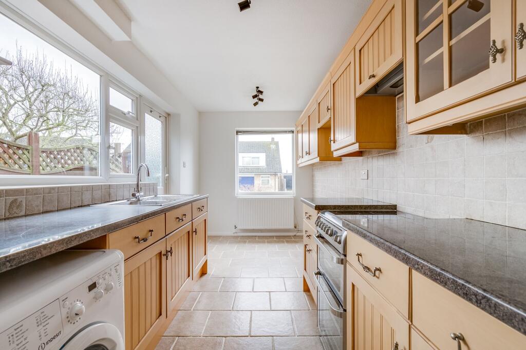 Washbrook Close, Barton-Le-Clay, MK45 photo 4
