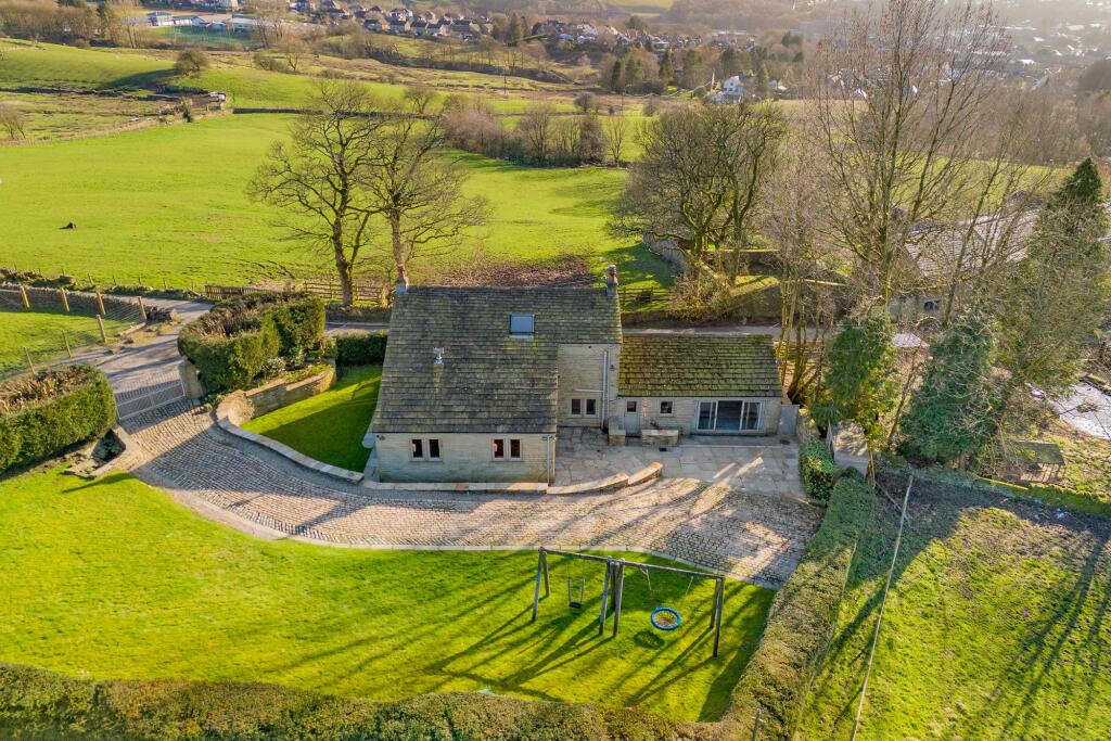 Hurst Lane, Rossendale, BB4 | 4/5 Bedroom Period Home With Stunning Views, Close to Rawtenstall photo 4