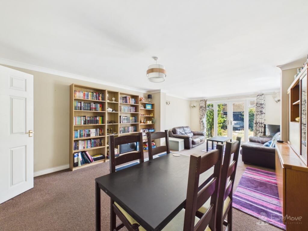 House in East Cambridgeshire, Isleham - More