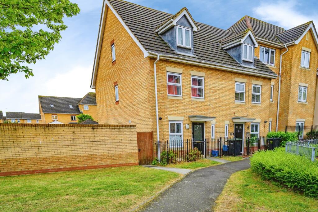 Main image of property: Morgan Close, LUTON, Bedfordshire, LU4