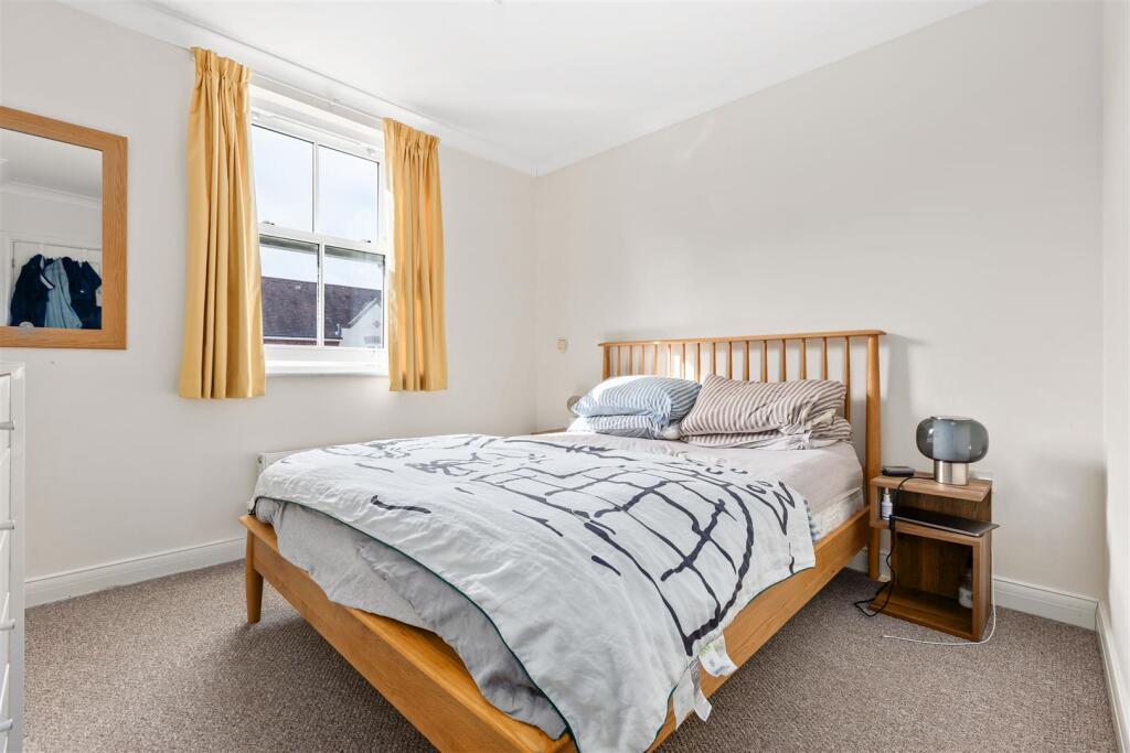House in Stevenage - View 5