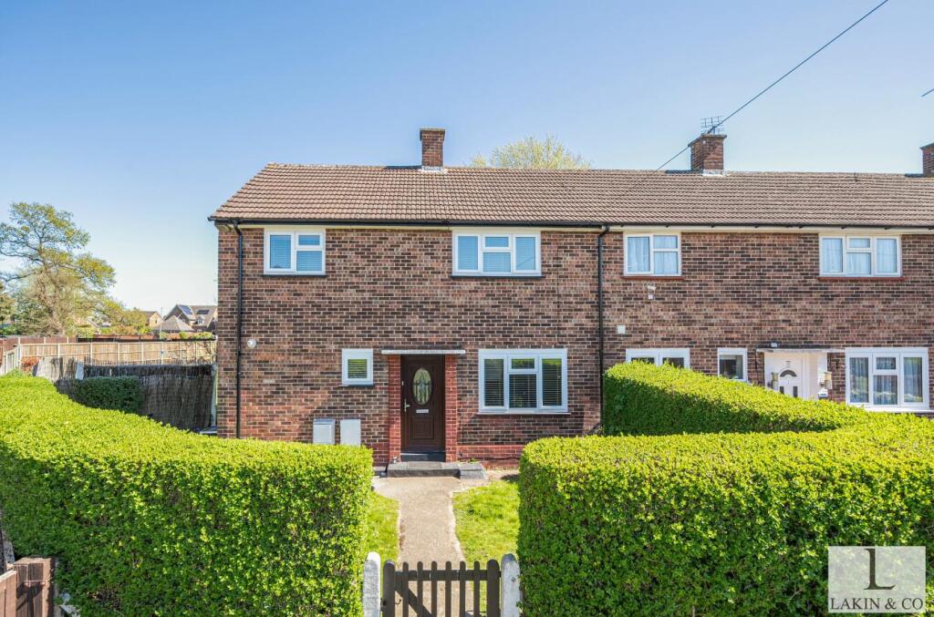 Main image of property: Farm Crescent, Slough, SL2