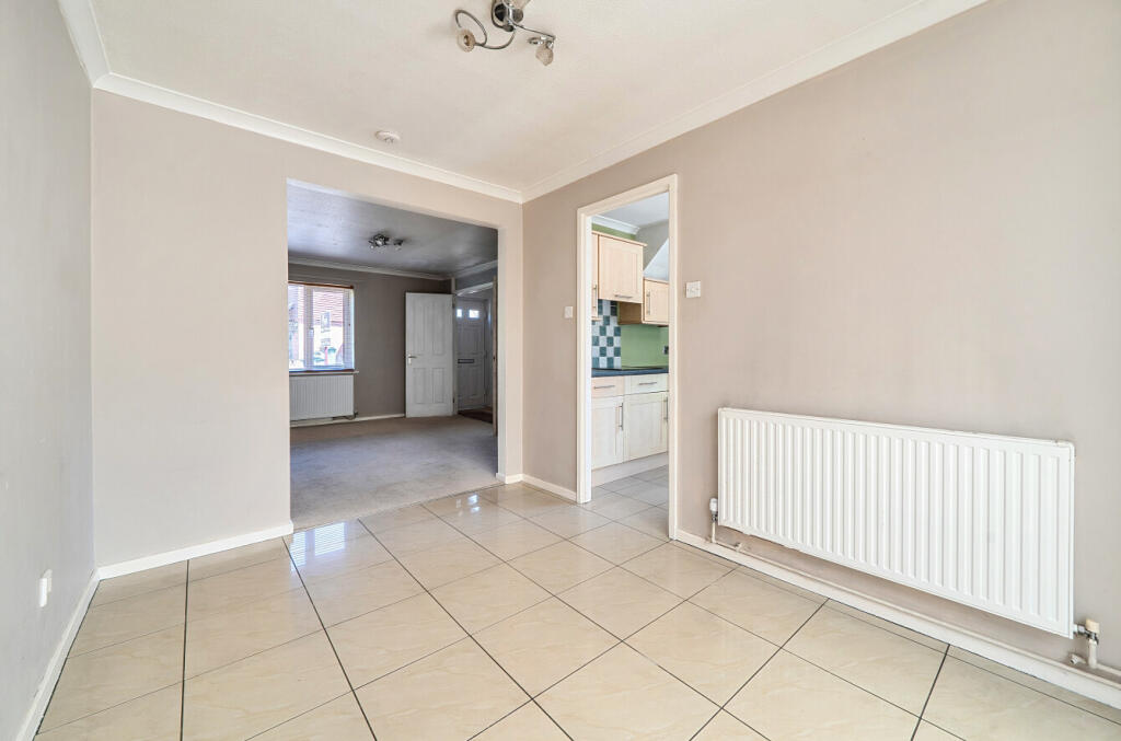 Trevose Way, Fareham, Hampshire, PO14 - More