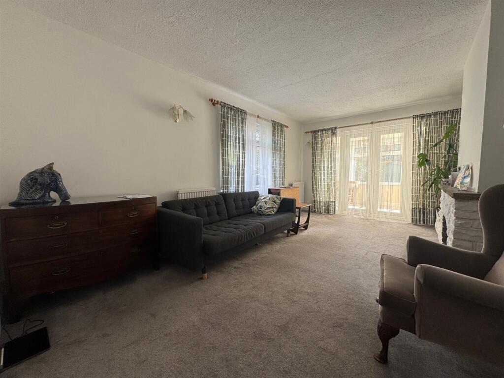 Additional image 4 of Robbery Bottom Lane, Welwyn