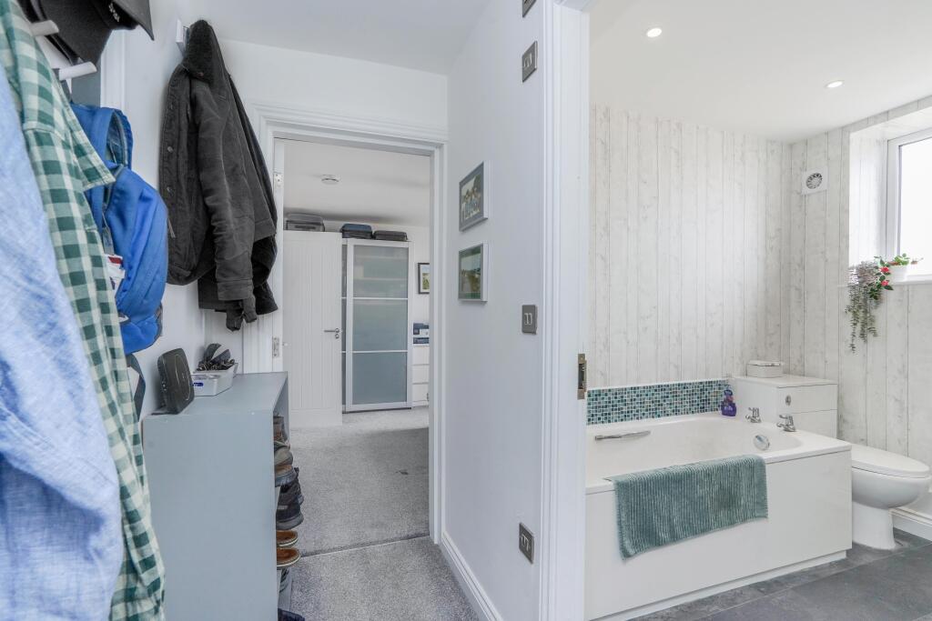 Apartment in Bridlington, East Riding of Yorkshire - More
