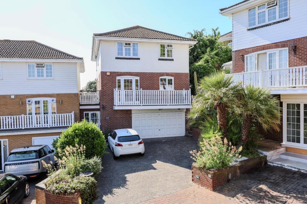 Main image of property: Sea Reach, Leigh-On-Sea