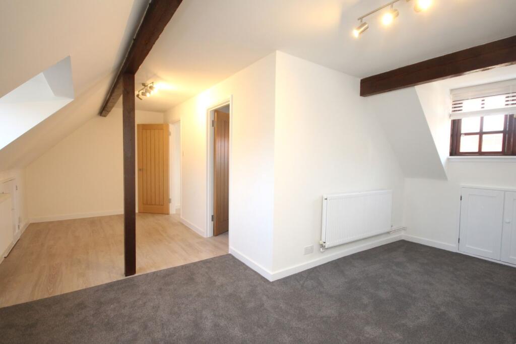 Apartment in Letchworth Garden City, Jubilee Industrial Centre - View 3